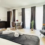 Mamaia Nord Complex Meraki Cu Piscina 那沃达利