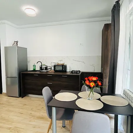 Mamaia Nord Complex Meraki Cu Piscina *