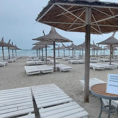 Mamaia Nord Complex Meraki Cu Piscina Lejlighed